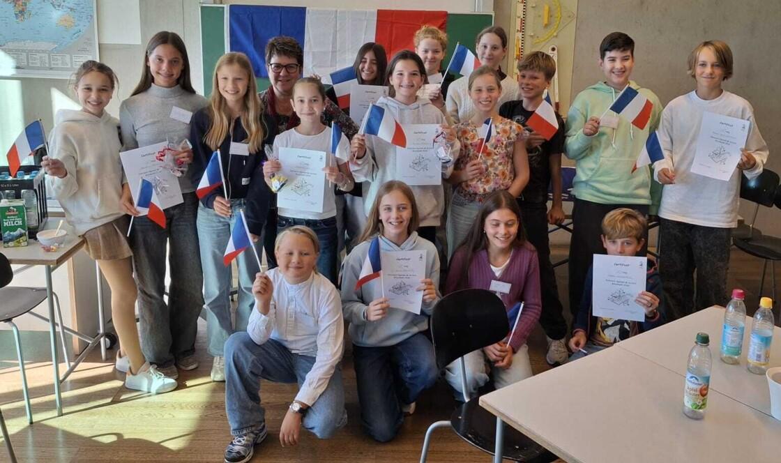 Gruppenfotos Vorlesewettbewerb